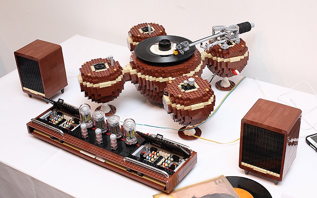 Lego Turntable