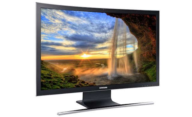 Samsung Ativ One 7 Curved 01