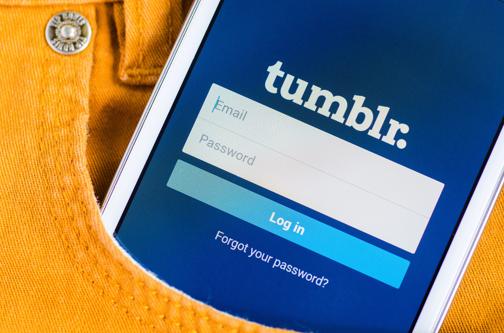 Dalam hitungan hari Tumblr tidak akan lagi bisa diakses di Indonesia / Shutterstock