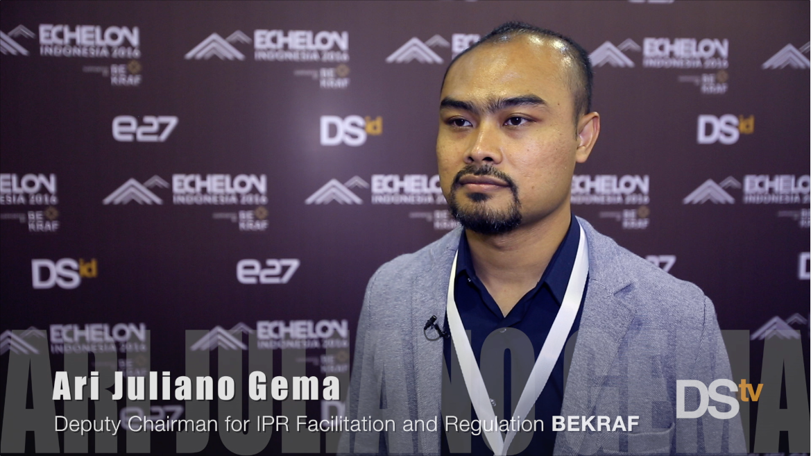 Deputi bidang Fasilitasi Hak Kekayaan Intelektual dan Regulasi Bekraf Ari Juliano Gema di sela-sela Echelon Indonesia 2016 / DailySocial