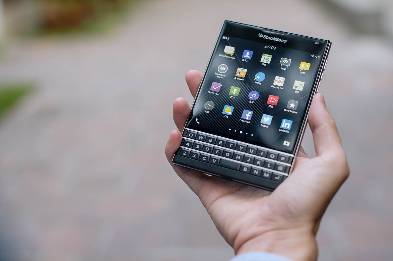 BlackBerry ingin menjadikan BBM sebagai pusat kegiatan digital konsumen Indonesia dengan menggandeng konglomerat media Emtek / Pixabay