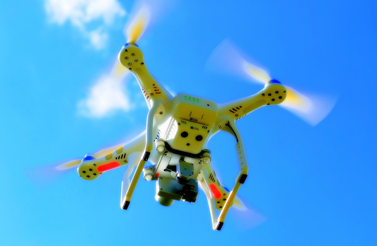 Aturan penggunaan drone diperlukan, namun jangan sampai mengganggu inovasi / Pixabay