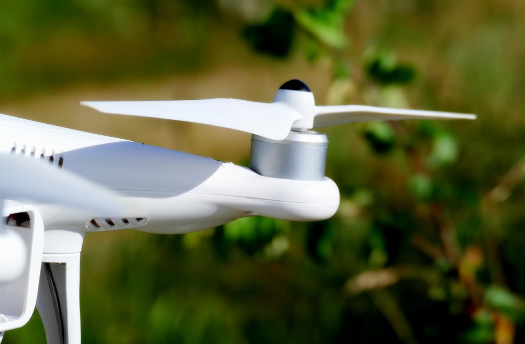 Drone dapat dimanfaatkan untuk berbagai kepentingan, salah satunya di bidang pertanian dan penanganan bencana / Pixabay