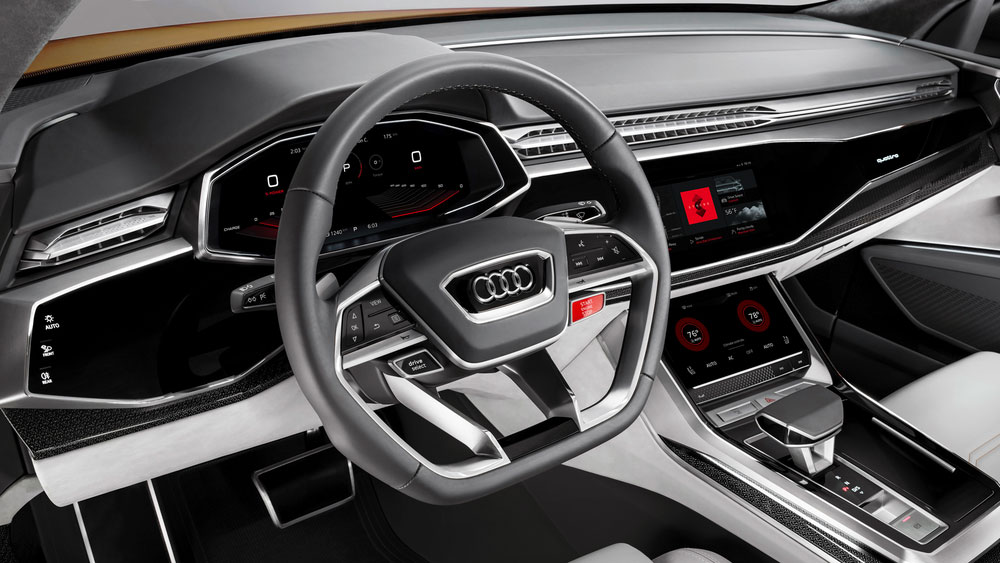 Dashboard mobil konsep Audi Q8 Sport dengan integrasi Android Auto / Google