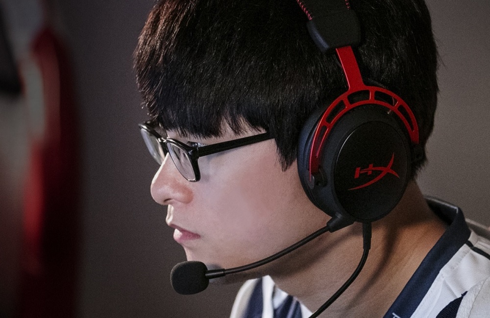 Headphone Hyperx Cloud Alpha Gunakan Teknologi Ruang Ganda Demi