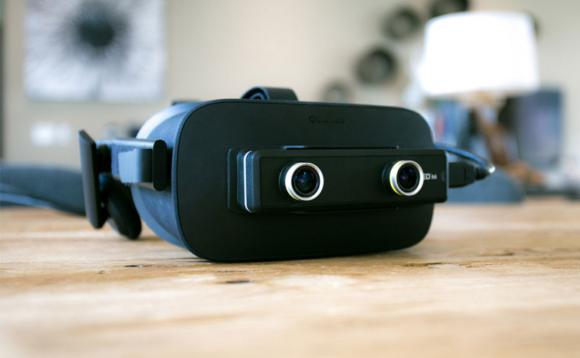 Pasangkan Kamera Kecil Ini, Oculus Rift Seketika Menjelma Jadi HoloLens