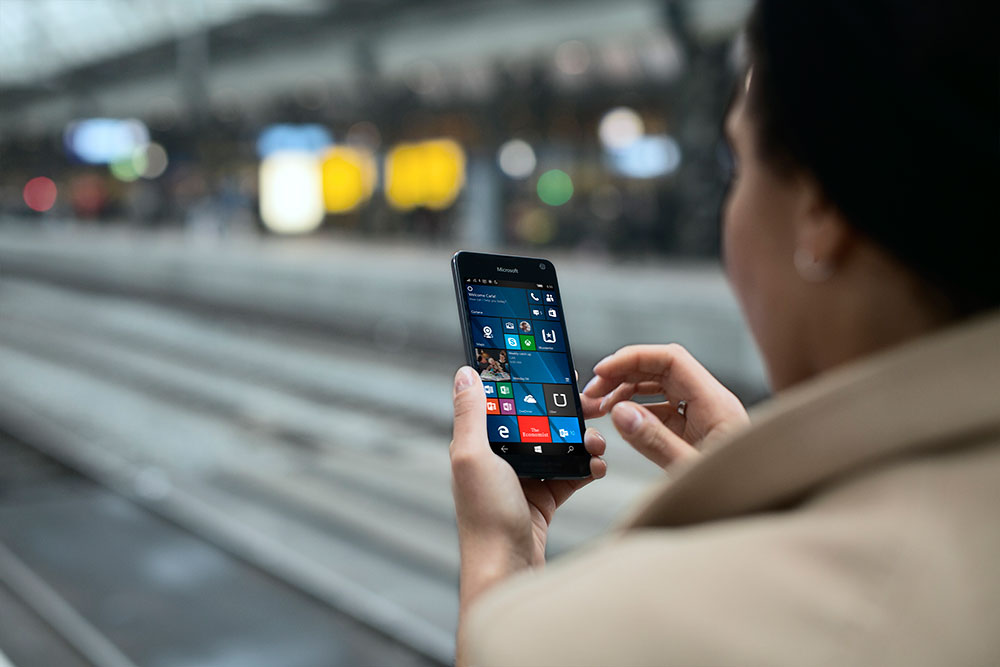 Lumia 650 adalah ponsel Windows 10 Mobile terakhir dari Microsoft / Microsoft for SEO