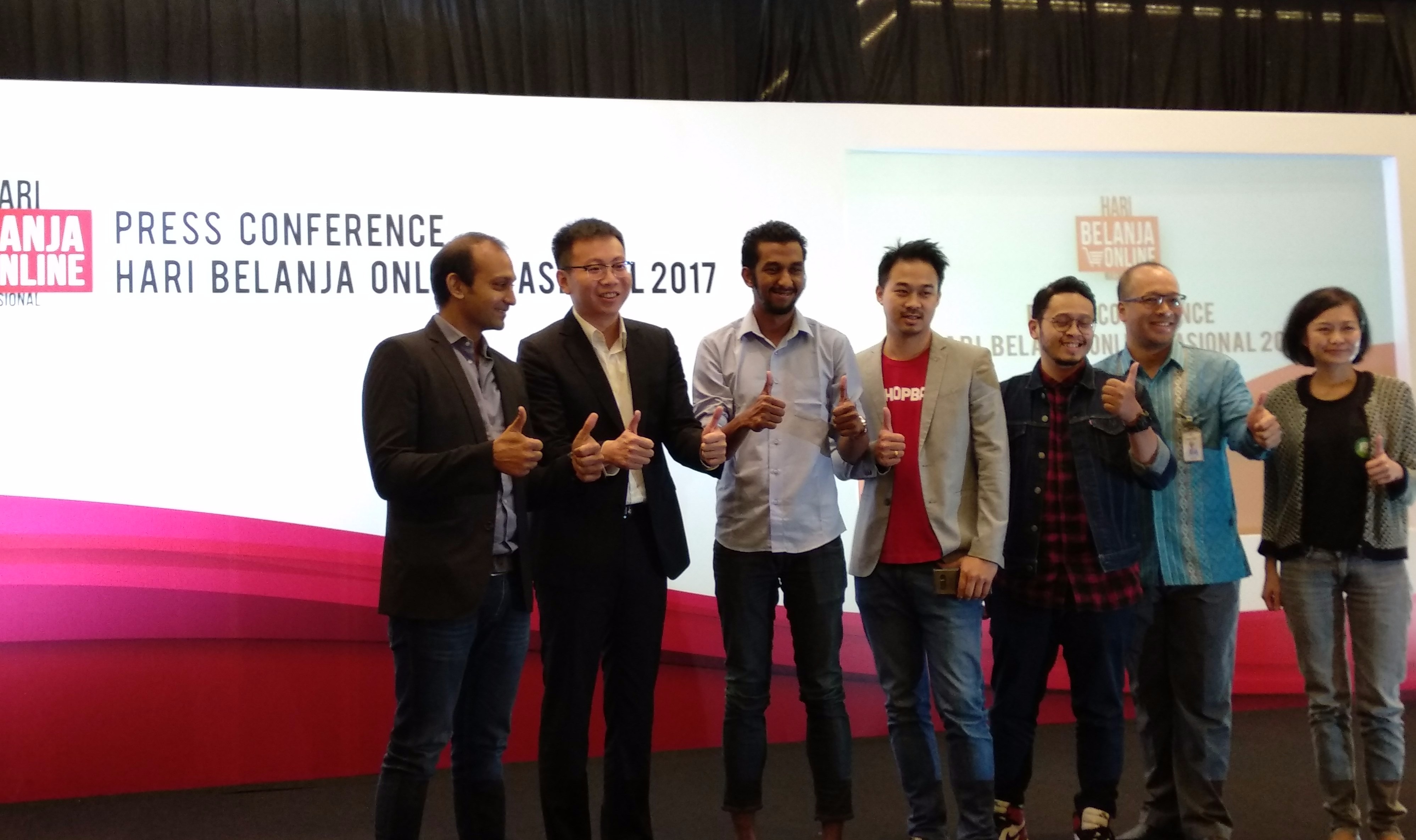 Tim Harbolnas 2017 beserta para mitra bisnis/ DailySocial