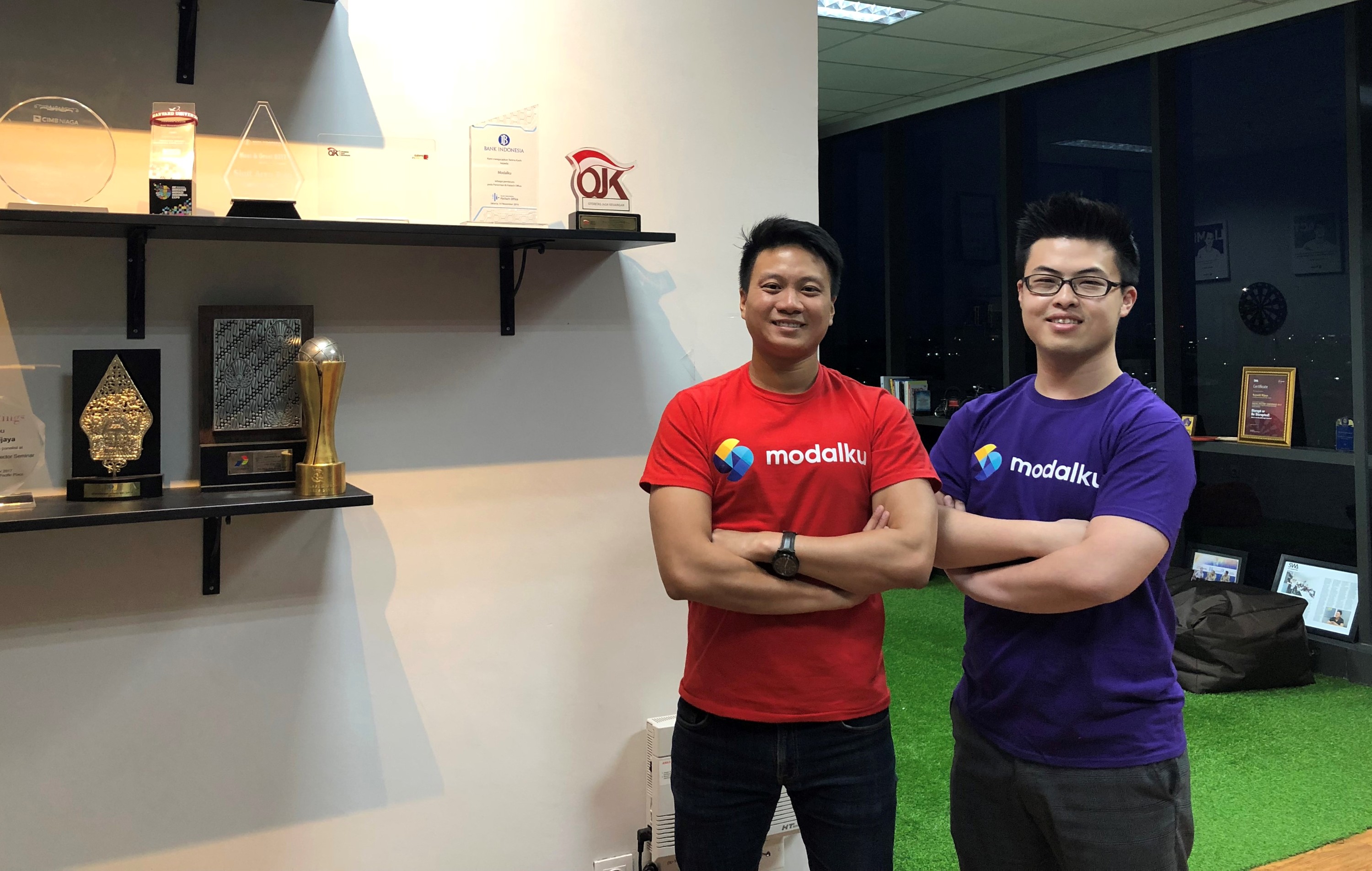 (ki-ka) Reynold Wijaya, Co-Founder dan CEO Modalku (kiri) dan Iwan Kurniawan, Co-Founder dan COO Modalku / Modalku