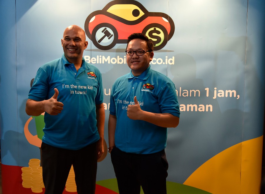 Rolf Xander Monteiro dan Alexander Alvin di acara peluncuran BeliMobilGue