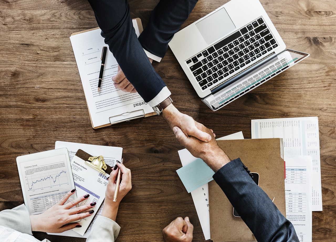 Membangun relasi B2B / Pixabay