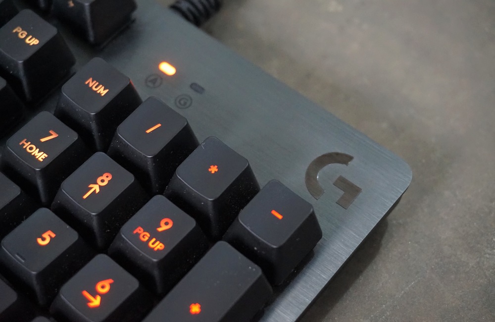 Review Keyboard Gaming Mekanis Logitech G512 Carbon | Dailysocial