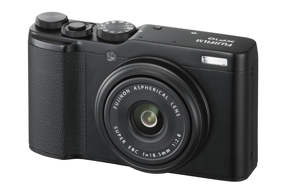 Fujifilm XF10 / Fujifilm