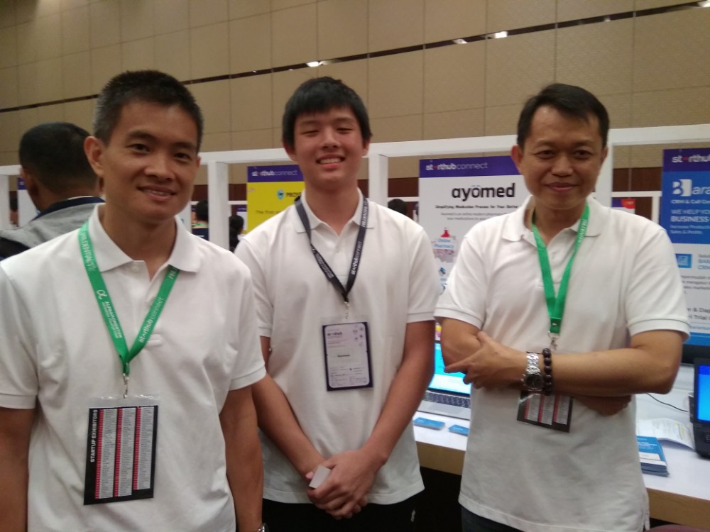 (ki-ka) Engineering & Operations Joe Dirga, Business Development Marketing Prawira Pikanto, dan Sales Ayomed Davide Oei / DailySocial