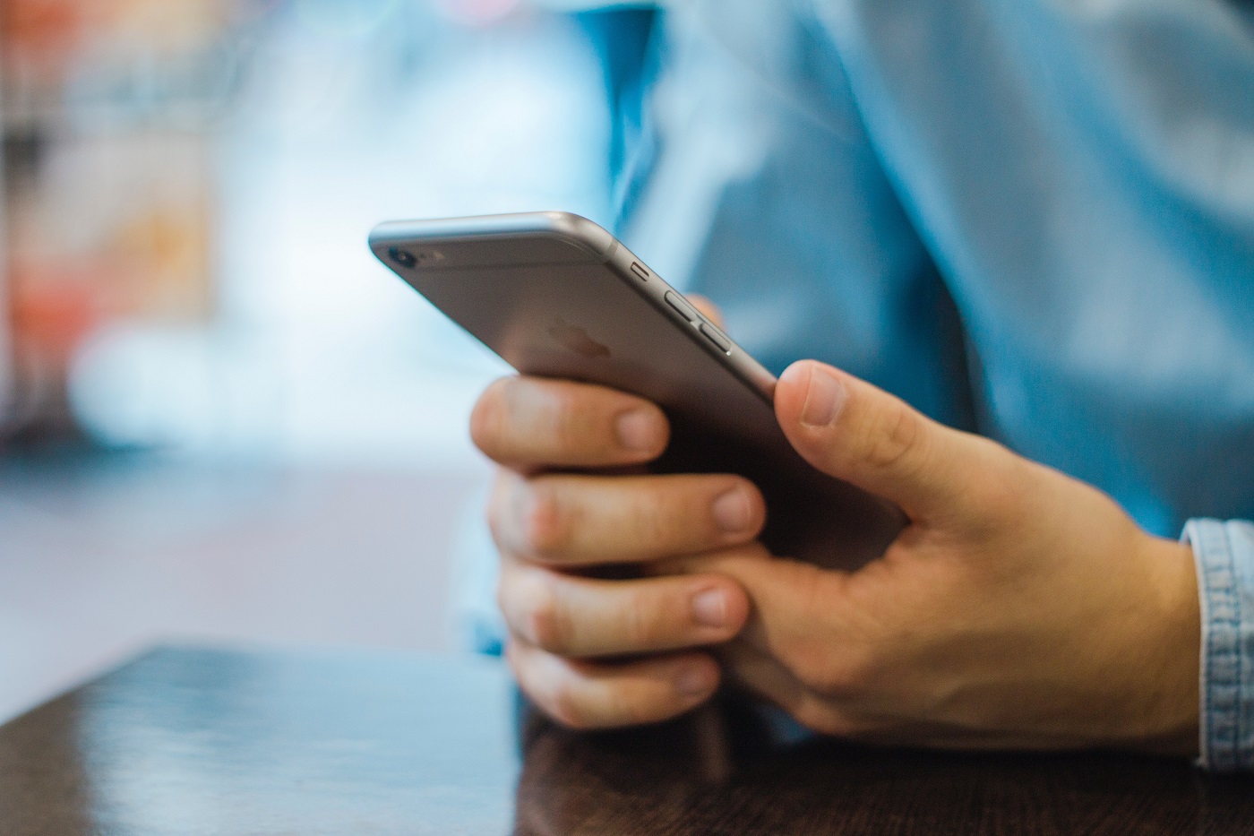 Tren konsumen milenial mengarah pada akses ke layanan secara instan / Pexels
