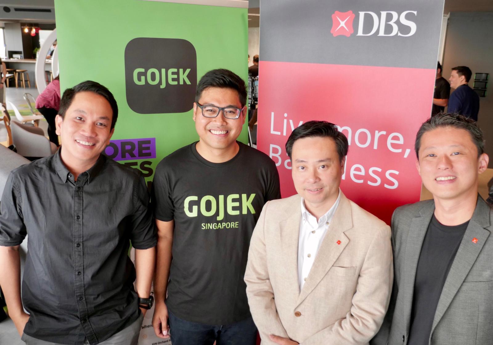 Tim DBS dan Gojek di Singapura / Gojek