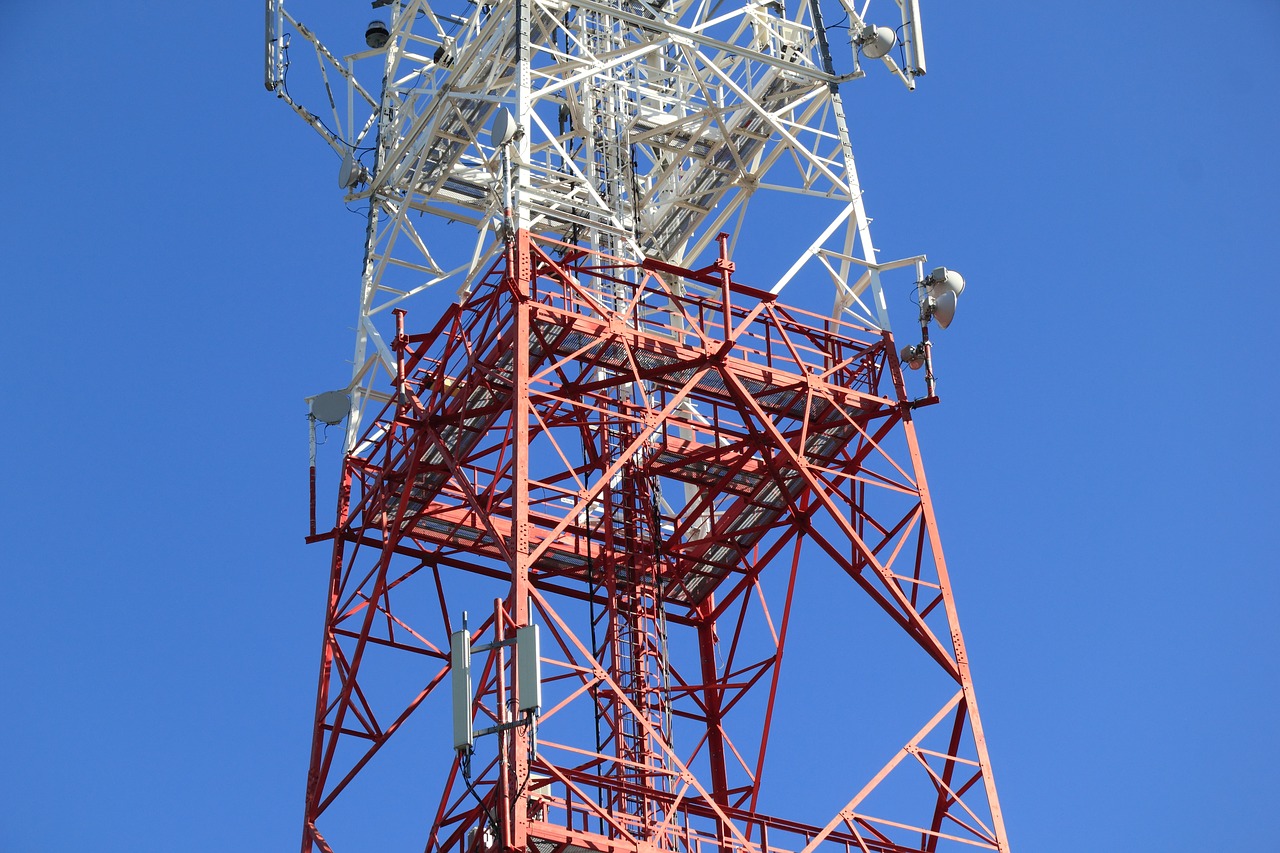 Rayakan ulang tahun ke 51, Indosat Ooredoo gandeng Ericsson demokan 5G