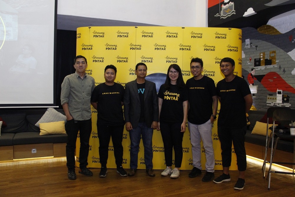 Jajaran manajemen Warung Pintar, OVO dan Flock / Warung Pintar