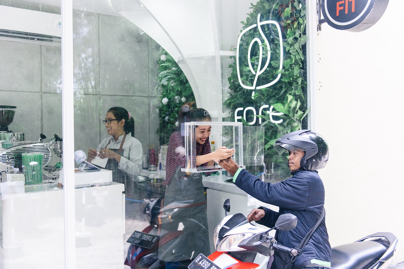 Salah satu outlet Drive-Through Fore Coffee di Jakarta / Fore Coffee