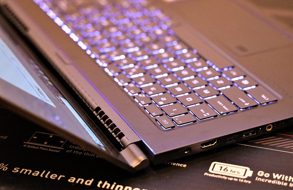 MSI Prestige PS63 Modern.