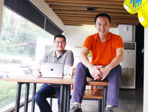 Stoqo's Co-founder, Angky William and Aswin Andrison 