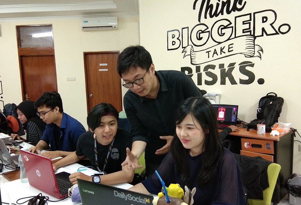 Tim dailysocial.id