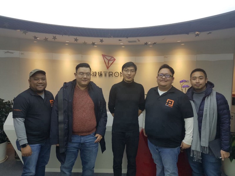 Jajaran anggota tim PlayGame dan TRON / PlayGame