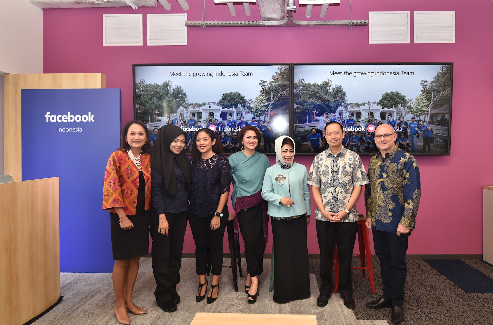 Sri Widowati saat peresmian kantor Facebook Indonesia di bulan Agustus 2017. Ia baru saja mengundurkan diri dari posisinya sebagai Country Director