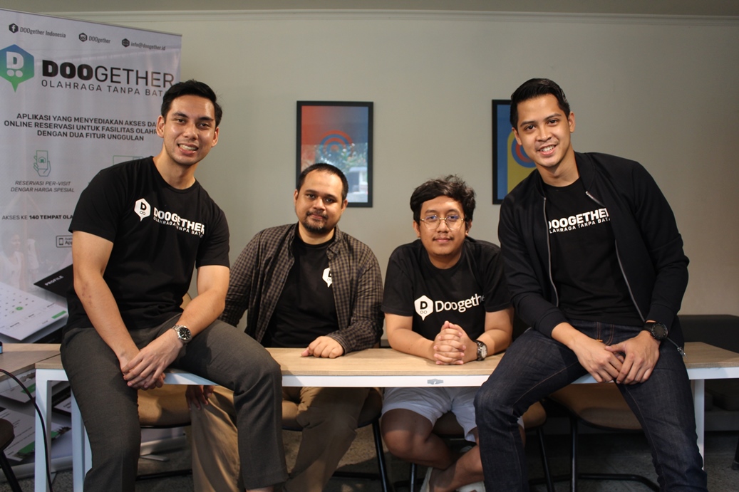 Tim Doogether, termasuk COO Helmy Rianda dan CEO Fauzan Gani / Doogether