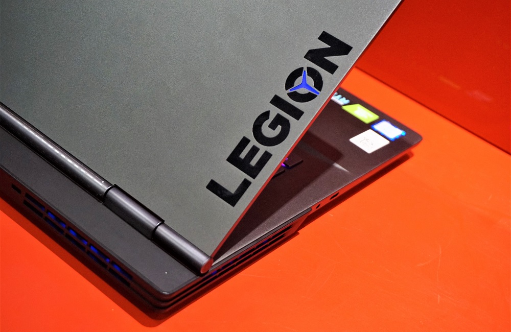 Lenovo Legion Y740 15-inci.
