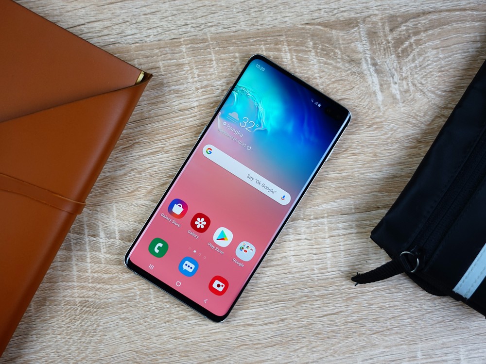 Samsung Galaxy S10+ - Auf