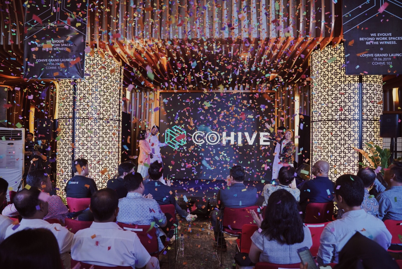 Peresmian kantor pusat CoHive 101 / CoHive