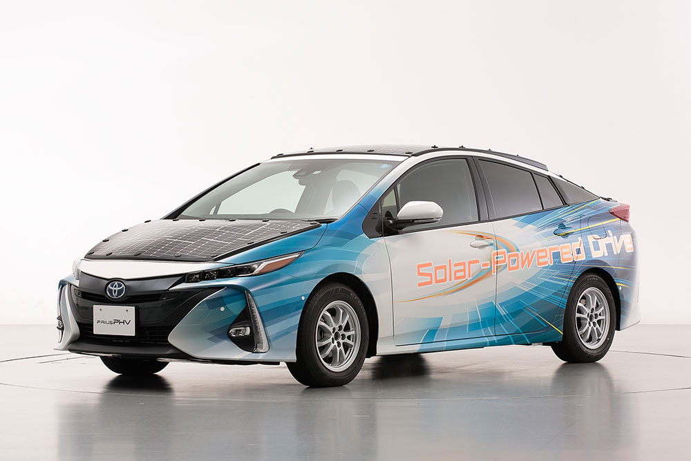  Mobil Listrik Toyota Prius 