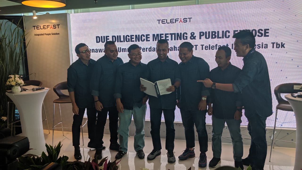 Jajaran direksi dan komisaris PT Telefast Indonesia Tbk mengumumkan rencana pencatatan saham perdana di bursa.