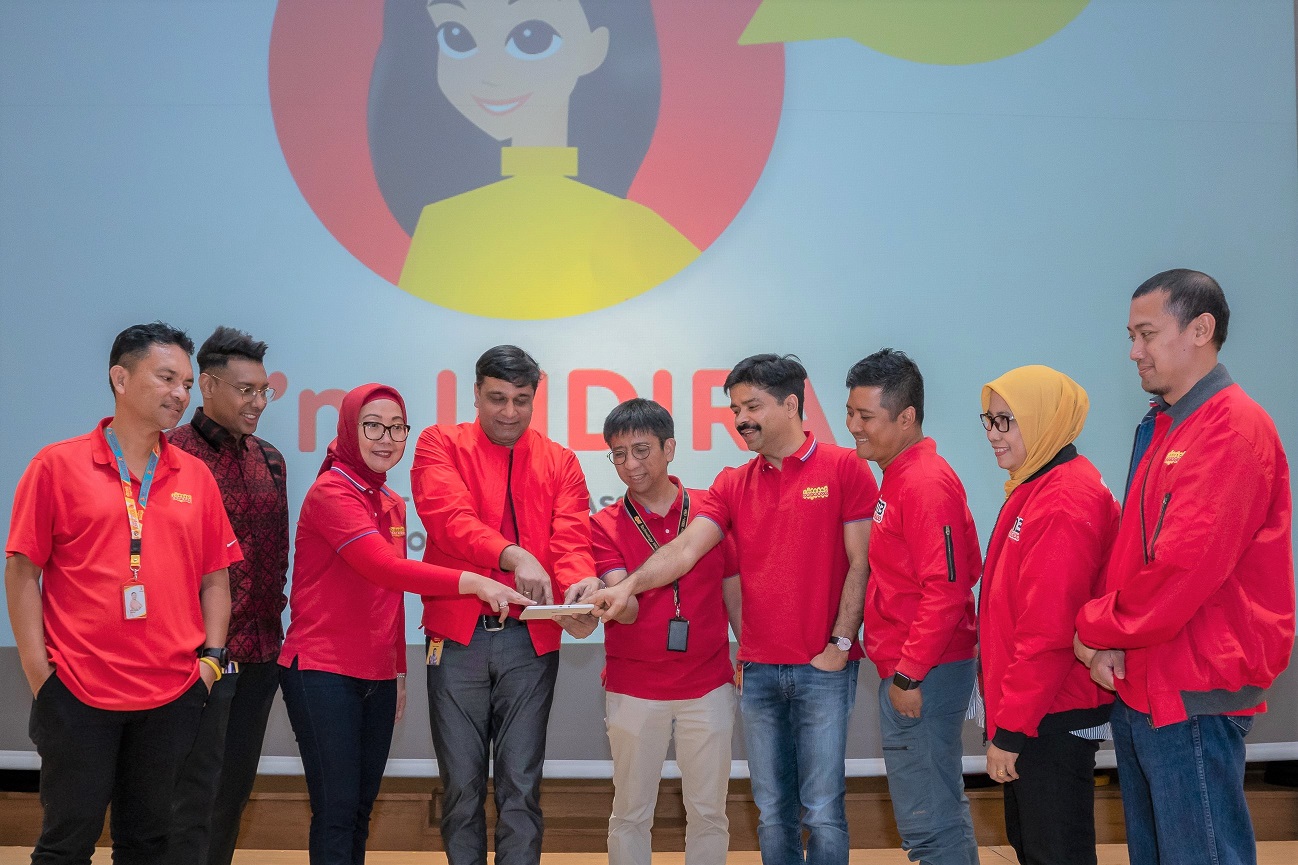 Sejumlah tim manajemen Indosat saat peluncuran INDIRA / Indosat Ooredoo