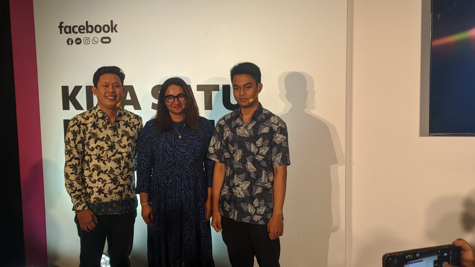 Director of Communications WhatsApp Sravanthi (tengah) menegaskan pihaknya masih dalam pembicaraan untuk meluncurkan fitur pembayaran.