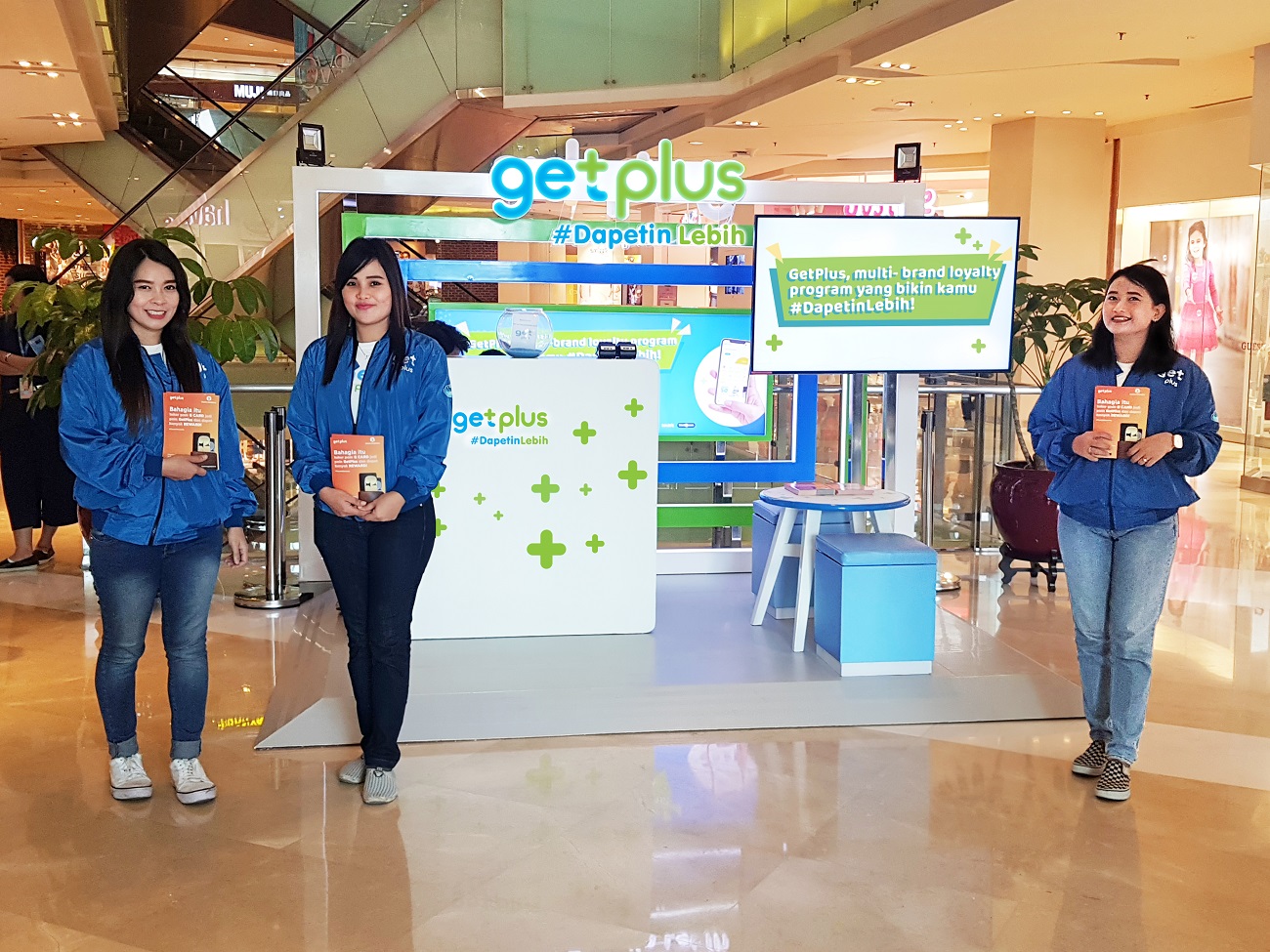 Konter GetPlus di West Mall lantai 5 Grand Indonesia Jakarta / GetPlus