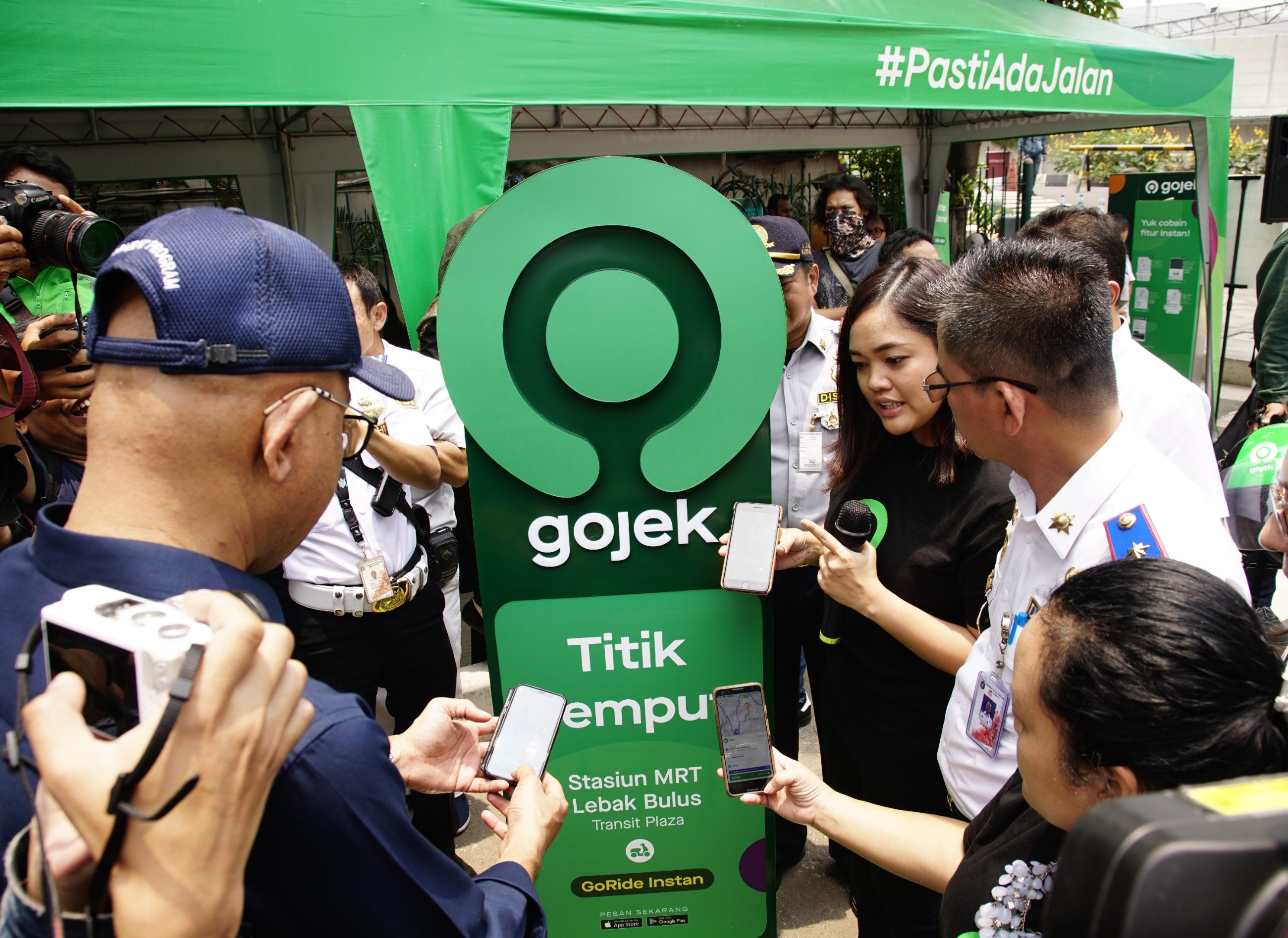 Gojek to target two countries by next year