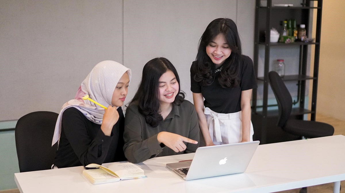 Teknologi AI turut diterapkan untuk atur jadwal wawancara dengan kandidat / Glints