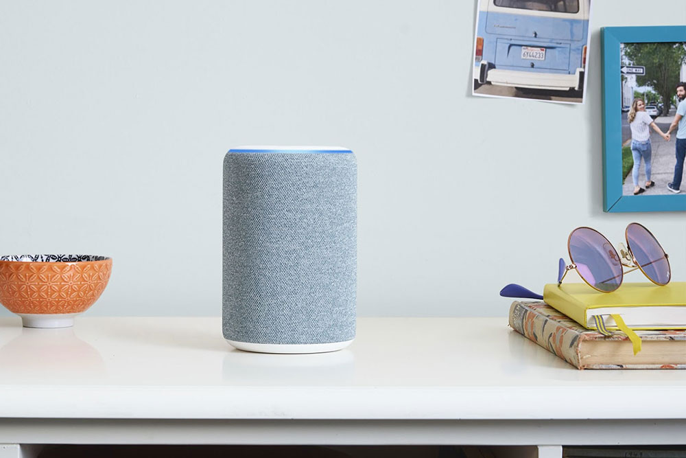 Amazon Echo (3rd Generation) / Amazon