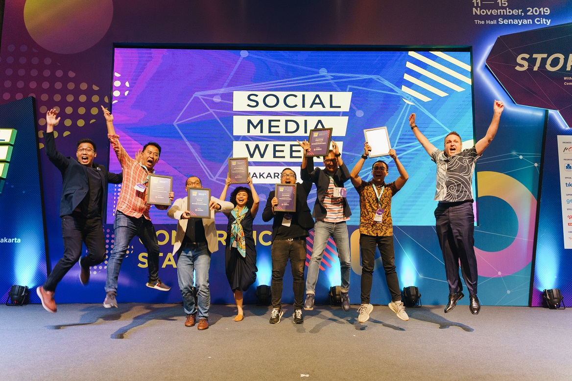 Peraih penghargaan Socially Devoted Award dalam SMW Jakarta 2019 / SMW