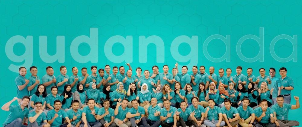 Jajaran manajemen dan tim GudangAda / GudangAda