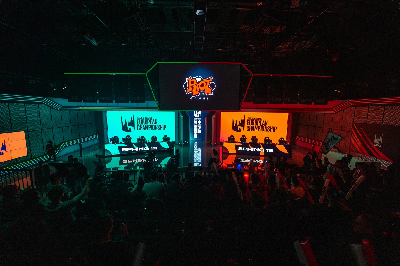 LEC dot esports for SEO