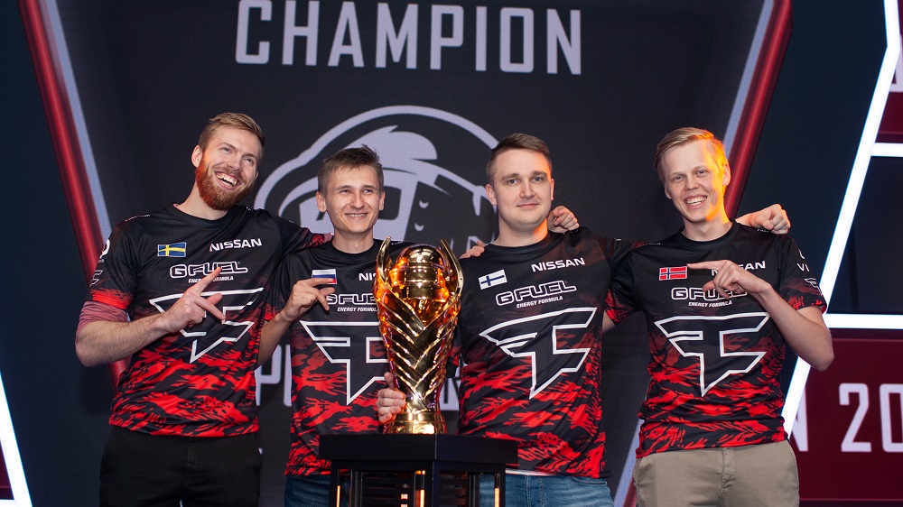 Tim Call Of Duty League Faze Clan Mau Buat Studio Film Hybrid