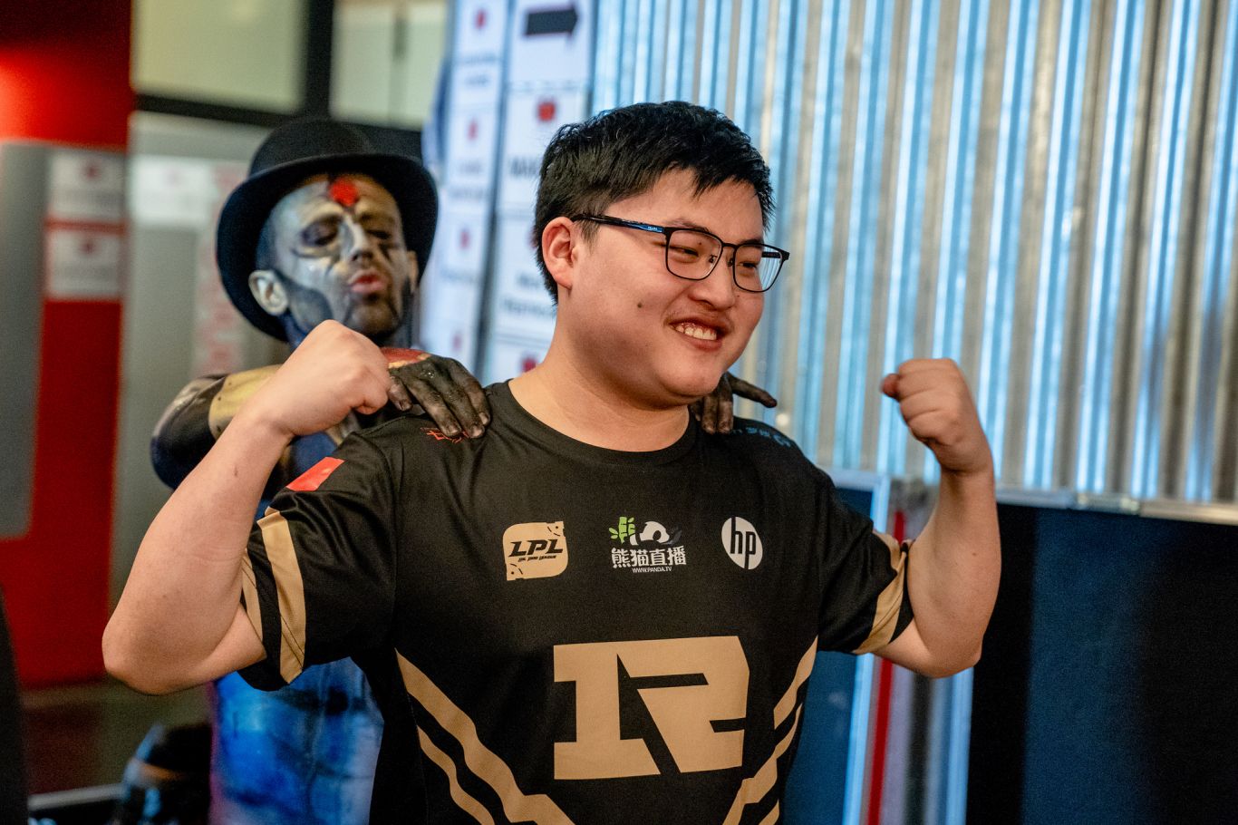 Uzi League of Legends pensiun for SEO