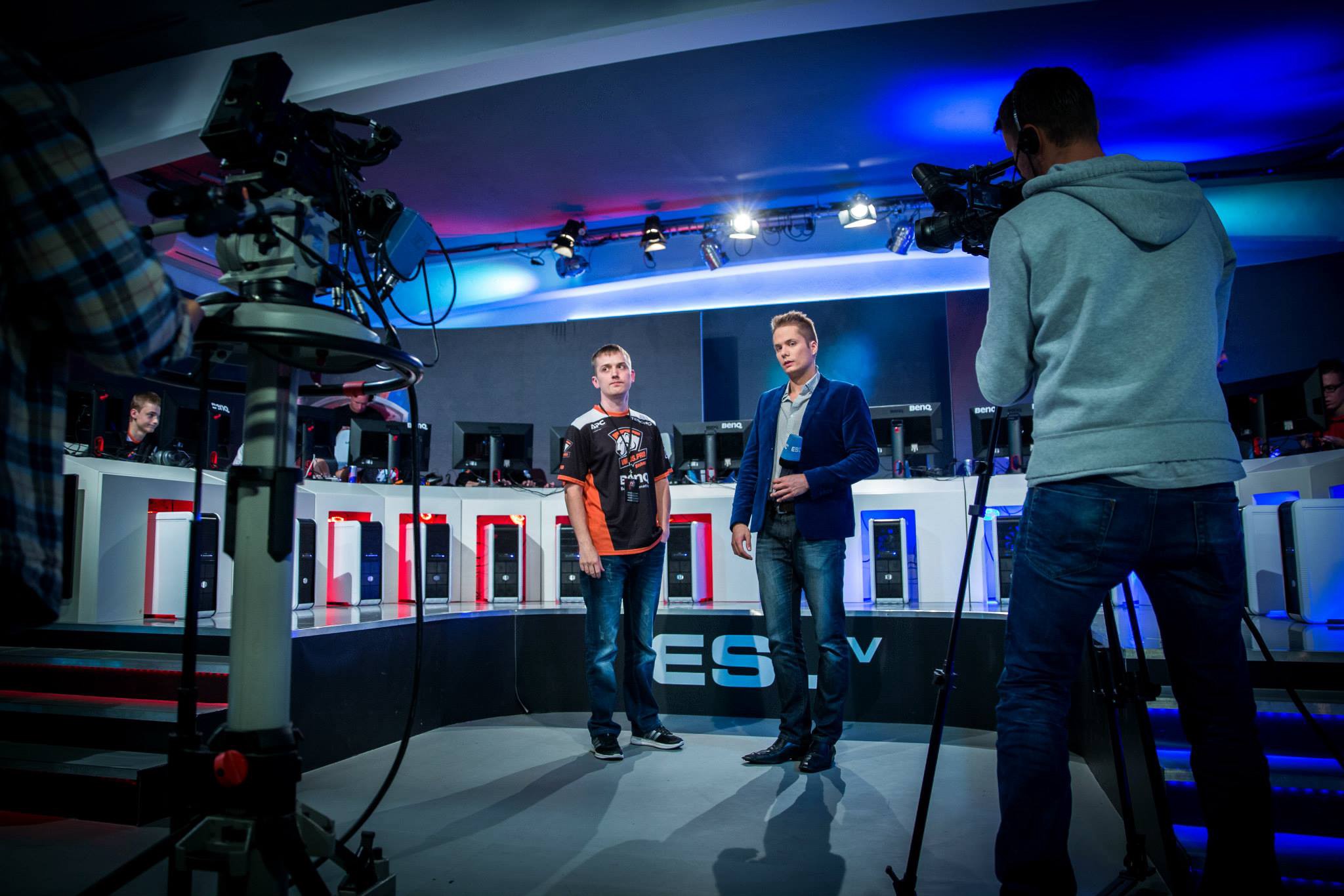 esports broadcast for SEO