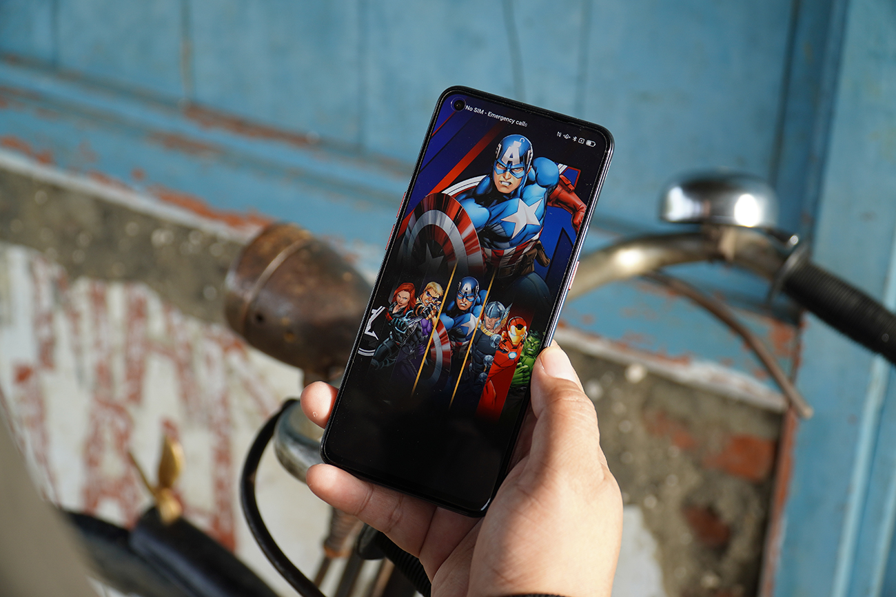 Review-OPPO-Reno5-Marvel-Edition-11
