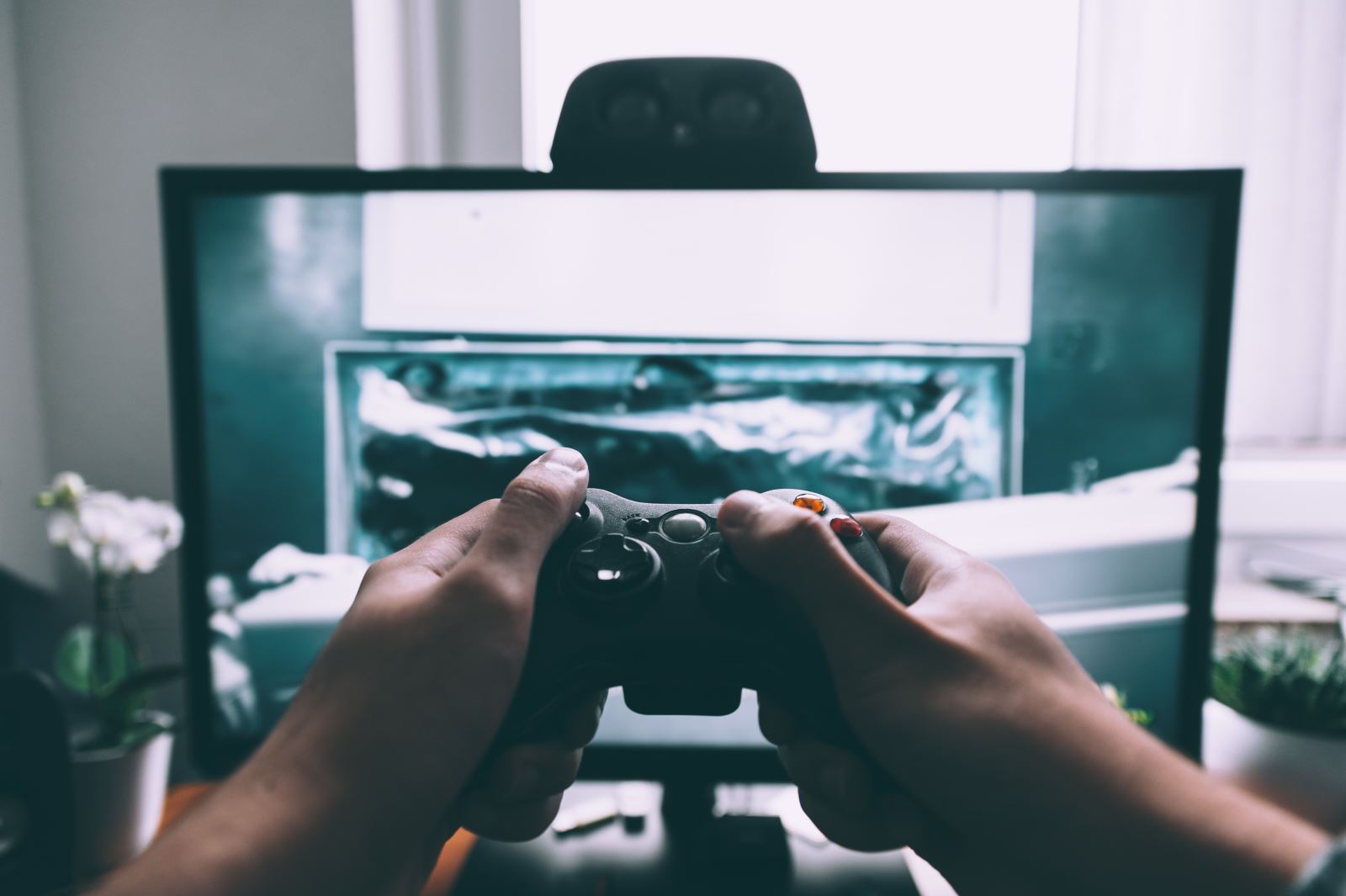 Videogame-by-Glenn-Carstens-Peters for SEO